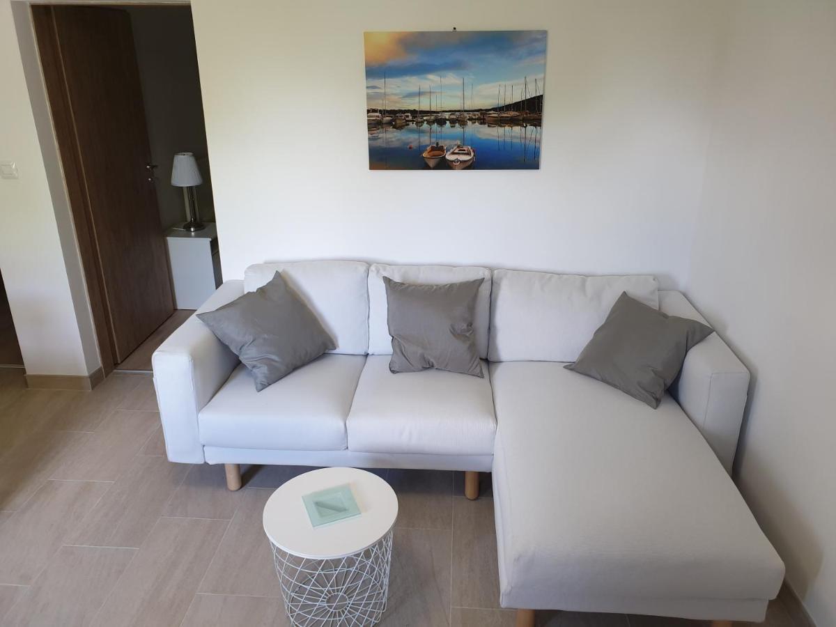 Apartments Stella Apsyrtides Osor Exterior foto